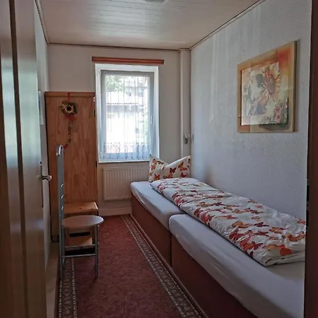 Ludolph Apartment *