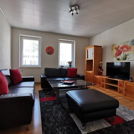 Ludolph Apartment *